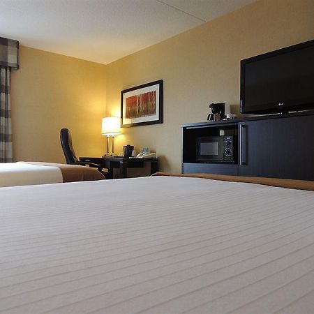 Holiday Inn Express Hamilton-Stoney Creek エクステリア 写真