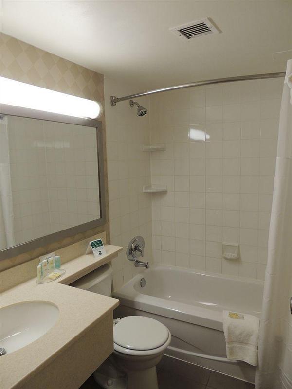 Holiday Inn Express Hamilton-Stoney Creek エクステリア 写真