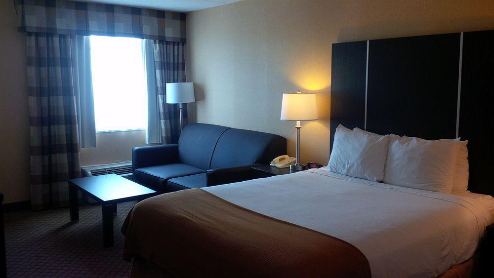 Holiday Inn Express Hamilton-Stoney Creek エクステリア 写真
